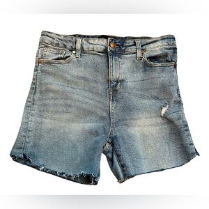 KENDALL + KYLIE CUTOFF HIGH RISE JEAN SHORTS